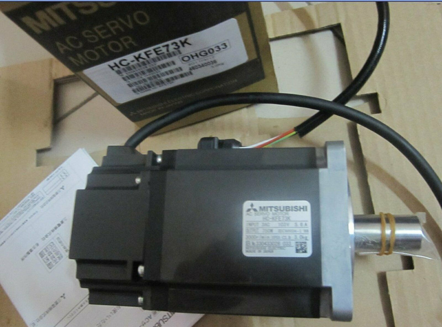 Mitsubishi Servo Motor HC-KFE73K - MITSUBISHI