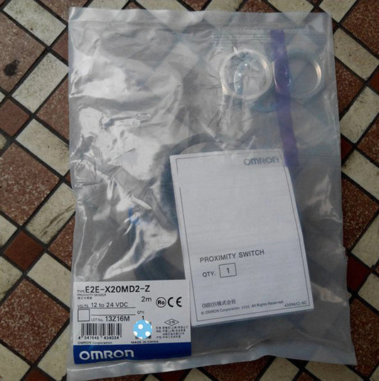 One Omron E2E-X20MD2-Z Proximity Sensor E2EX20MD2Z Free Shipping