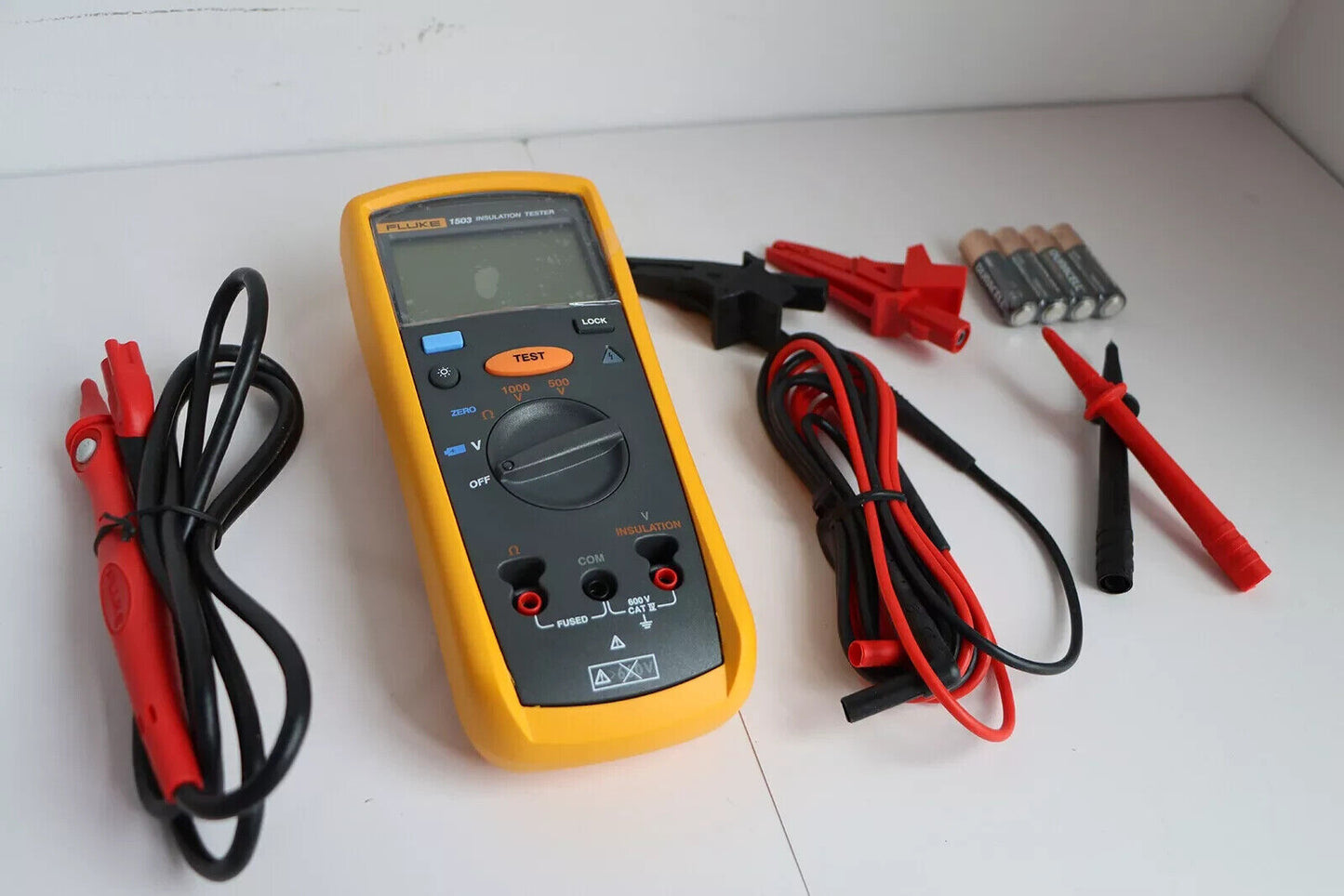Fluke 1503 Digital Insulation Resistance Tester High Precision Megger Multimeter - FLUKE