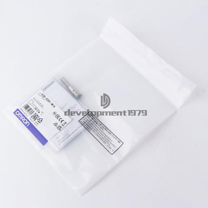 Omron Proximity Switch E2E-X2D1-M1G - OMRON