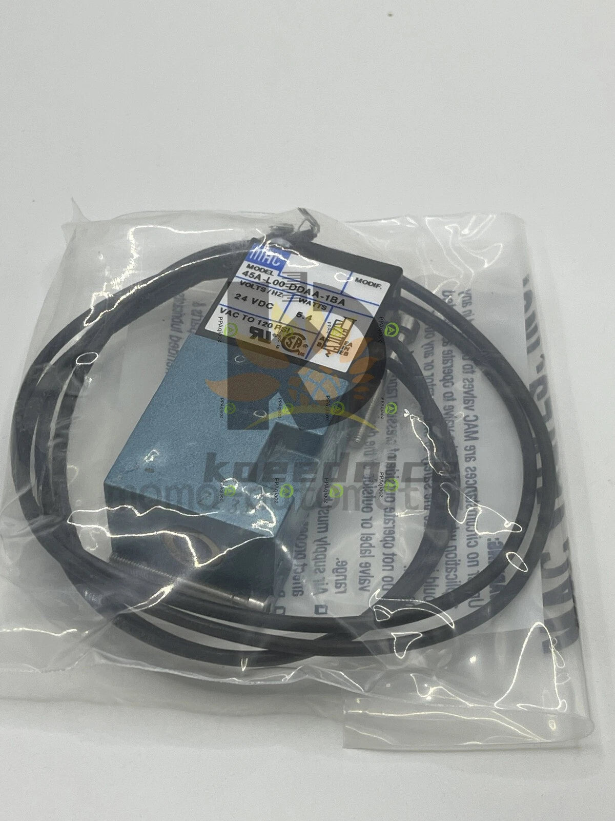 1Pcs MAC Solenoid Valve 45A-L00-DDAA-1BA 45A-LOODDAA1BA Rapid delivery