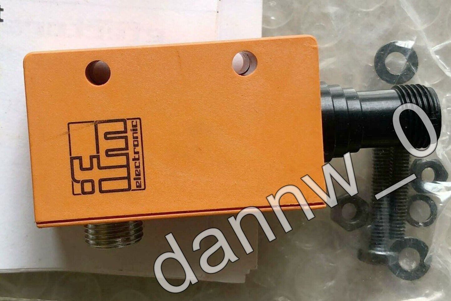 New 1-Piece Pressure Sensor IFM OK5008 in Box - IFM
