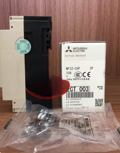 1PC  Mitsubishi Plastic-case circuit breaker NF32-CVF 2P 10A/5A/20A
