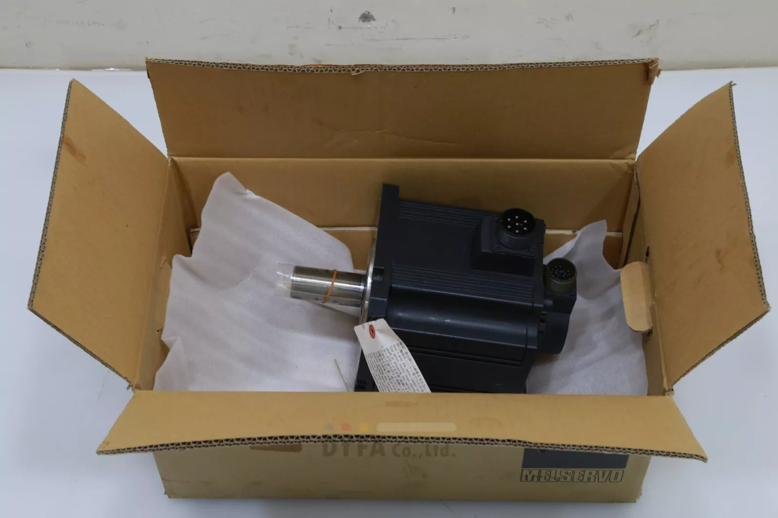 Mitsubishi HC-SFS502 AC Servo Motor - High Precision Control - MITSUBISHI