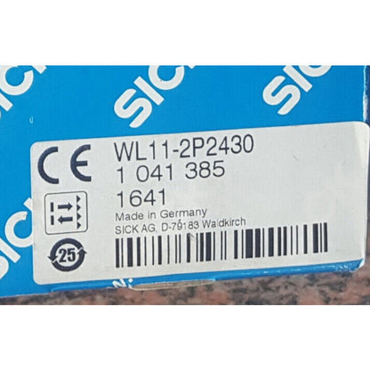ONE SICK Photoelectric Sensor WL11-2P2430 1041385 - SICK