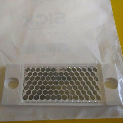 new SICK PL30A 1002314 Reflector One - SICK