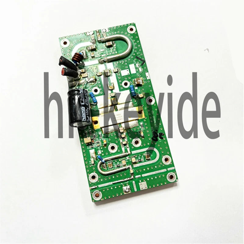 NXP 1X BLF888A 600Woffering a very linear power amplifier pallet with