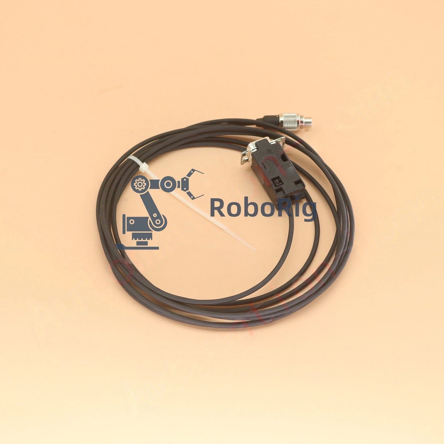 UC-30GM-R2 1PCS Pepperl+Fuchs interface cable Free Shipping fast shipping
