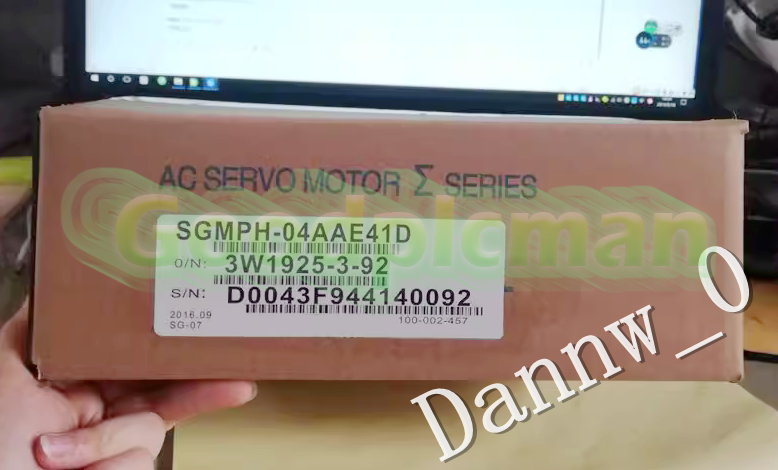 Yaskawa SGMPH-04AAE41D AC SERVO MOTOR