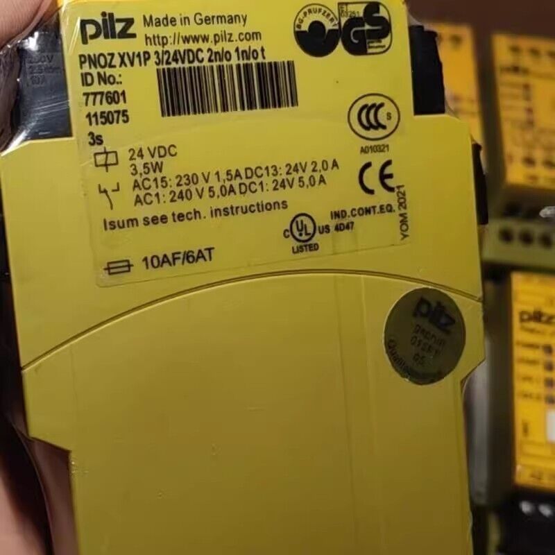 PILZ 777601 Safety Relay 3/24VDC - PILZ