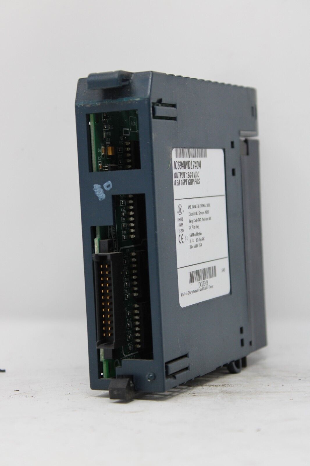 used GE Fanuc IC694MDL740A Output Module *No Door - GE FANUC