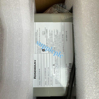 new Rosemount 1056-01-22-38-AN analyzer head Fast - ROSEMOUNT