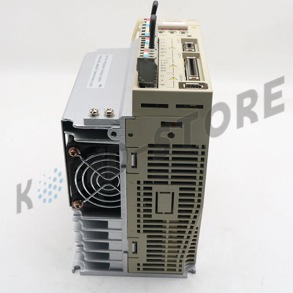 Yaskawa SGDM-15ADA Servo Drive SGDM15ADA 1pcs