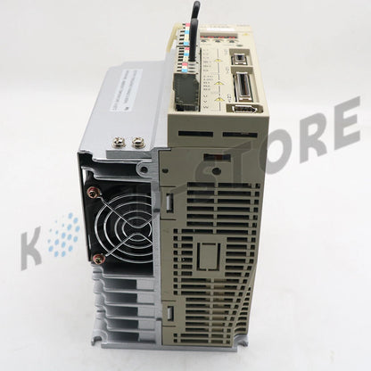 Yaskawa SGDM-15ADA Servo Drive SGDM15ADA 1pcs