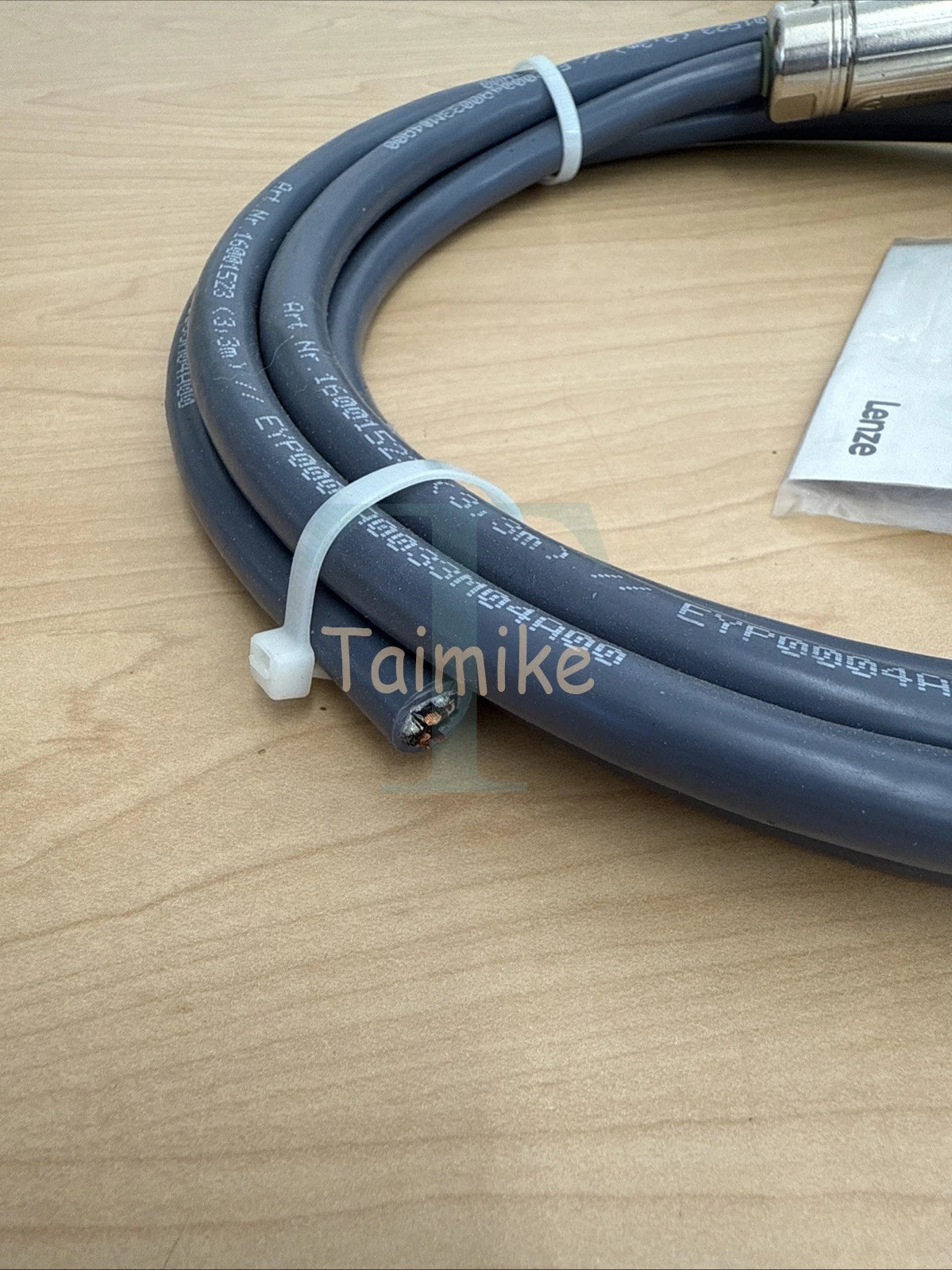 ! Lenze EYP0004A0033M04A00 Motor Power Cable 16001523 - 3.3m