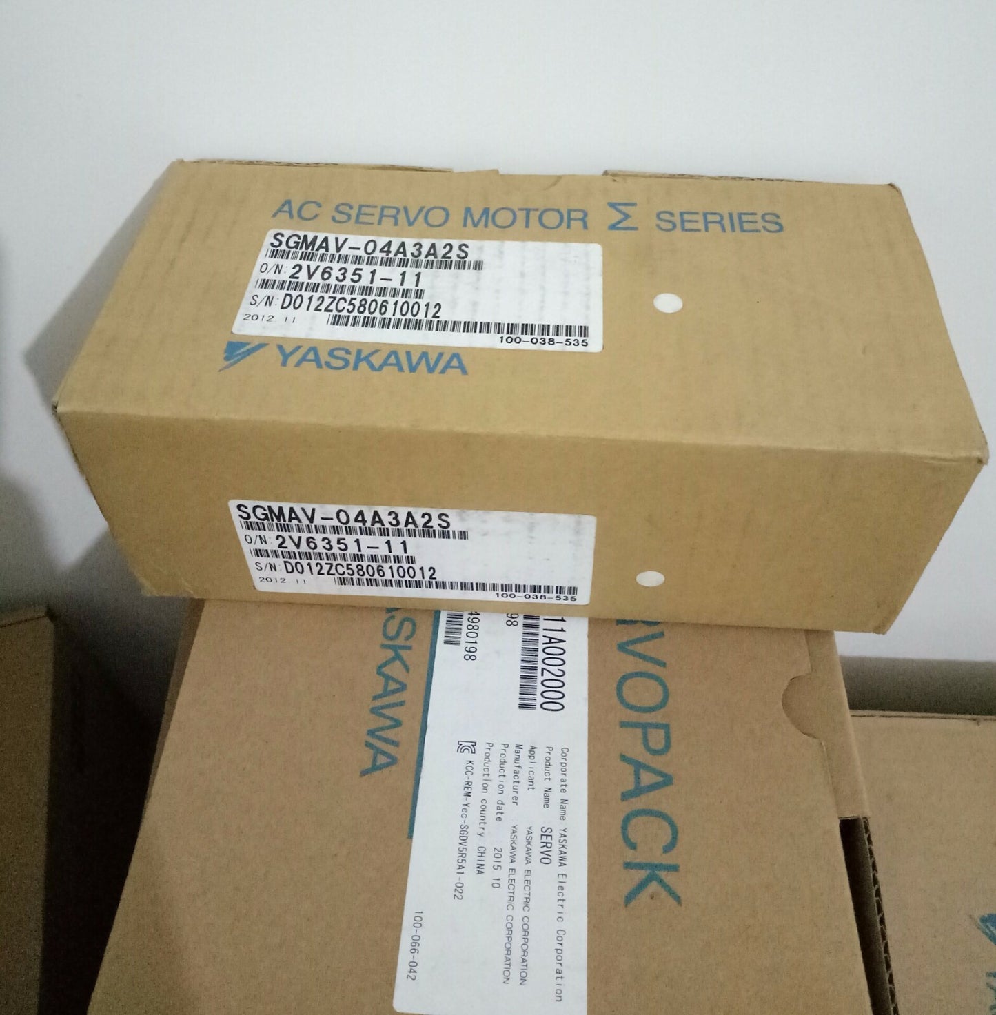 YASKAWA AC SERVO MOTOR SGMAV-04A3A2S SGMAV04A3A2S