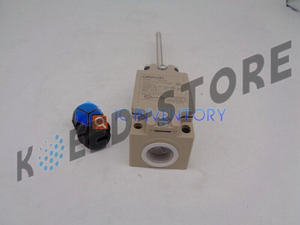1PCS OMRON D4B-1181N D4B1181N Limit Switch