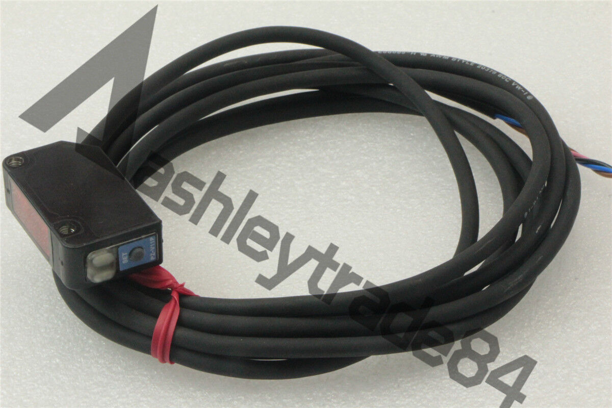 1Pc  Keyence Photoelectric Sensor PZ-V11P