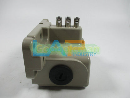 1Pcs For Omron limit switch VB-3221 10A 125.250VAC