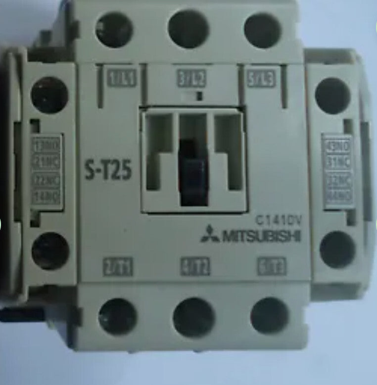 1PC  FOR MITSUBISHI Contactor S-T25 AC110V