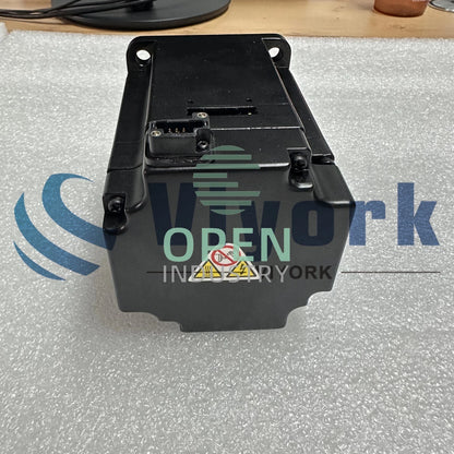 1PCS Yaskawa SGMJV-08AAA21 AC SERVO DRIVE 750W 3000RPM 2.39NM 200V