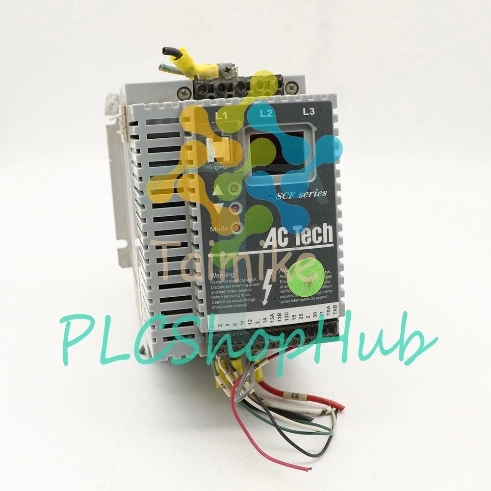 1PCS Lenze inverter AC TECH SF230Y 1/3PH 220V 2.2KW