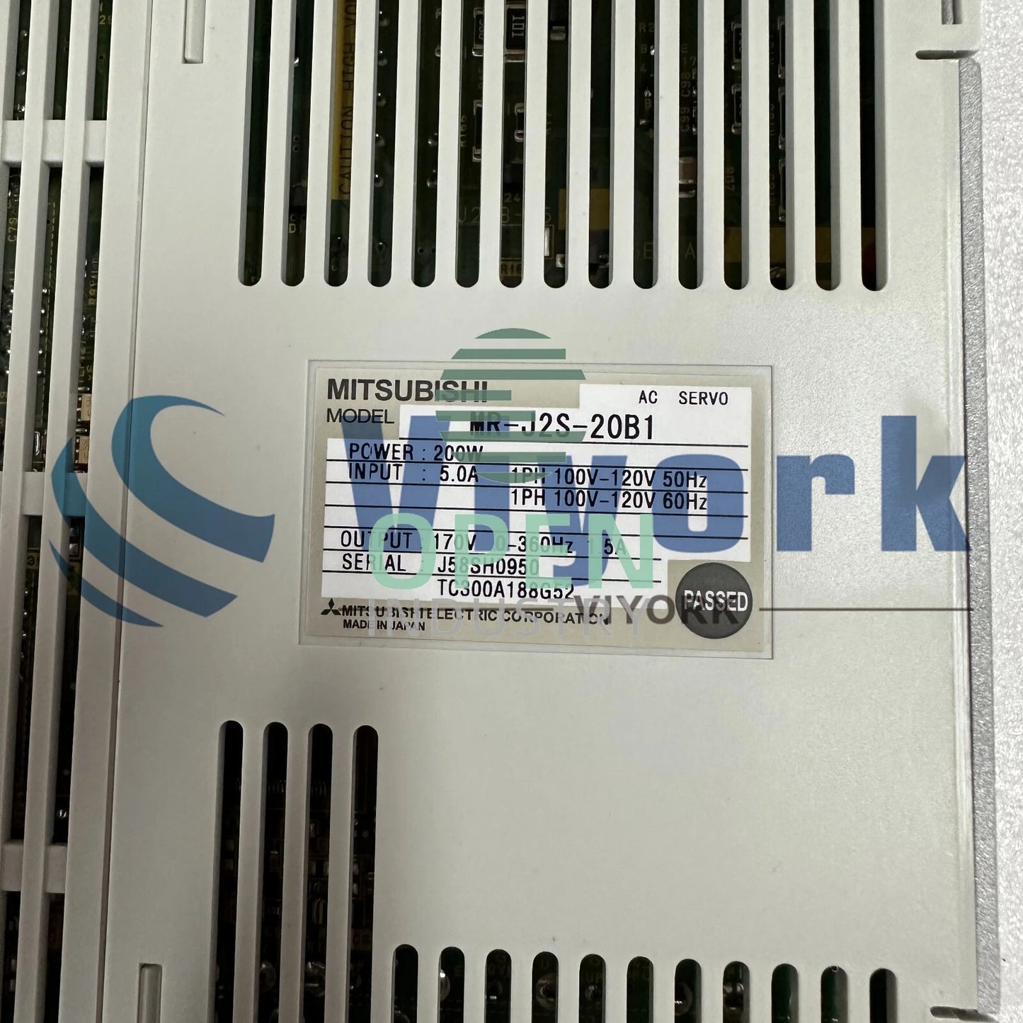 1PCS Mitsubishi MR-J2S-20B1 AC SERVO DRIVE