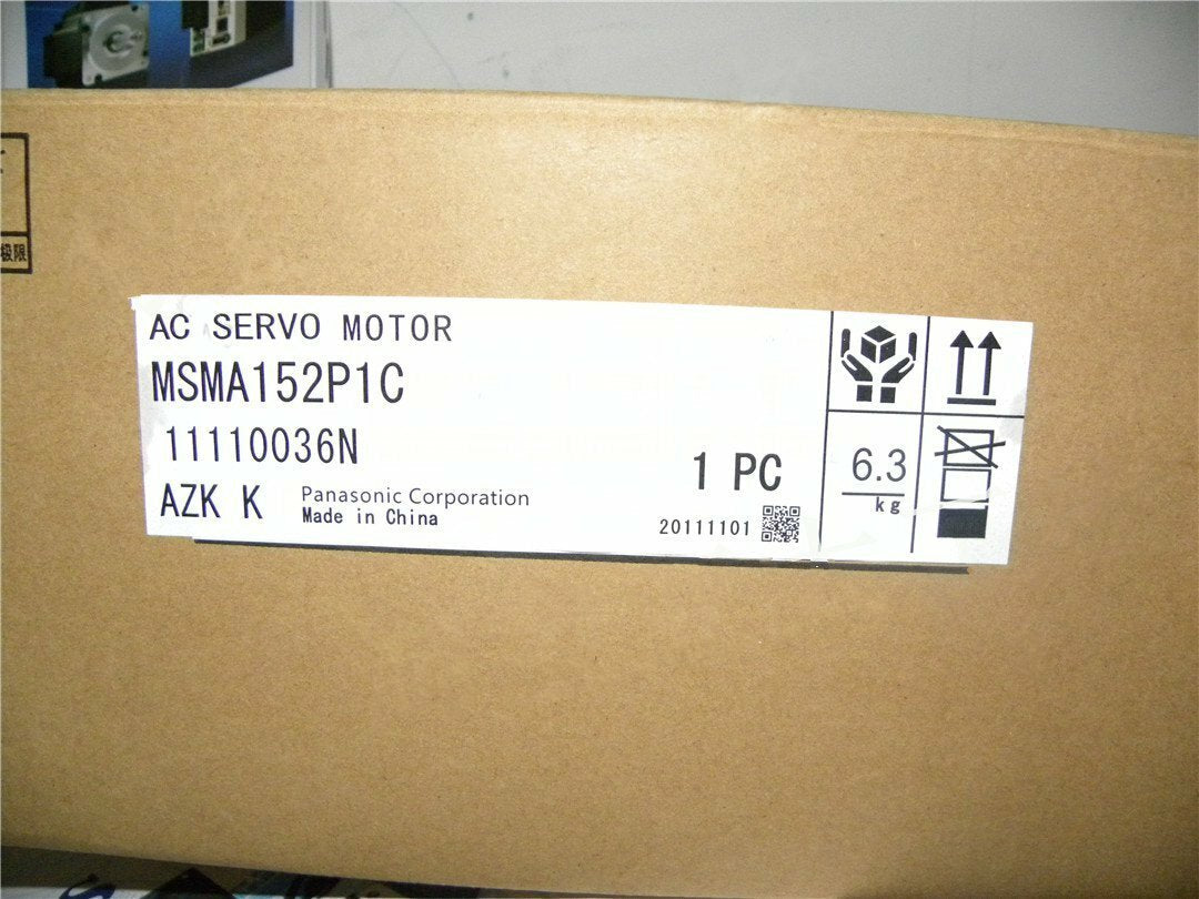 new 1PCS In Box For Panasonic AC Servo Motor MSMA152P1C One year