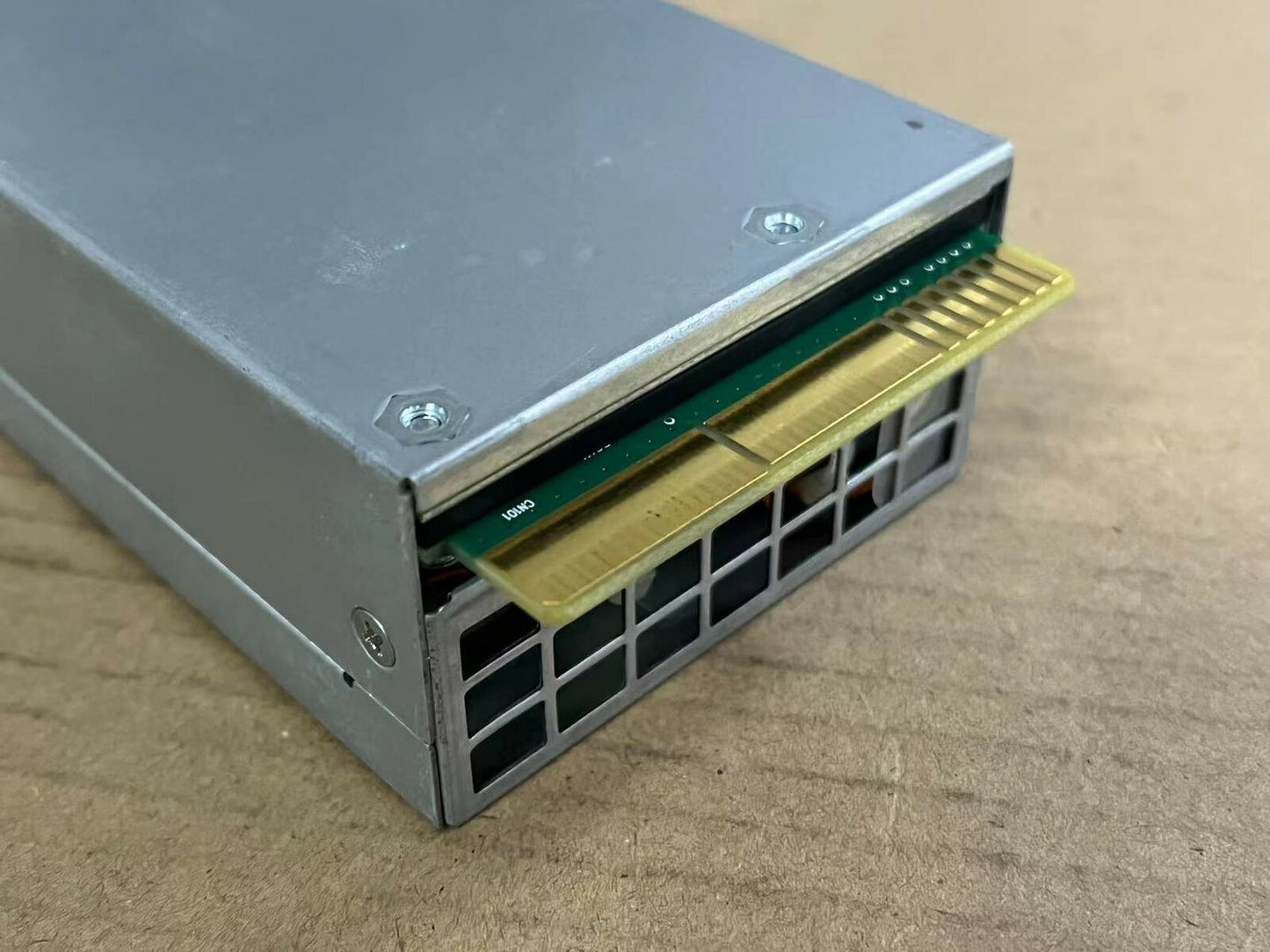 new 1PC  Intel 1100W Server Power Supply S-1100ADU00-201 G84027-007