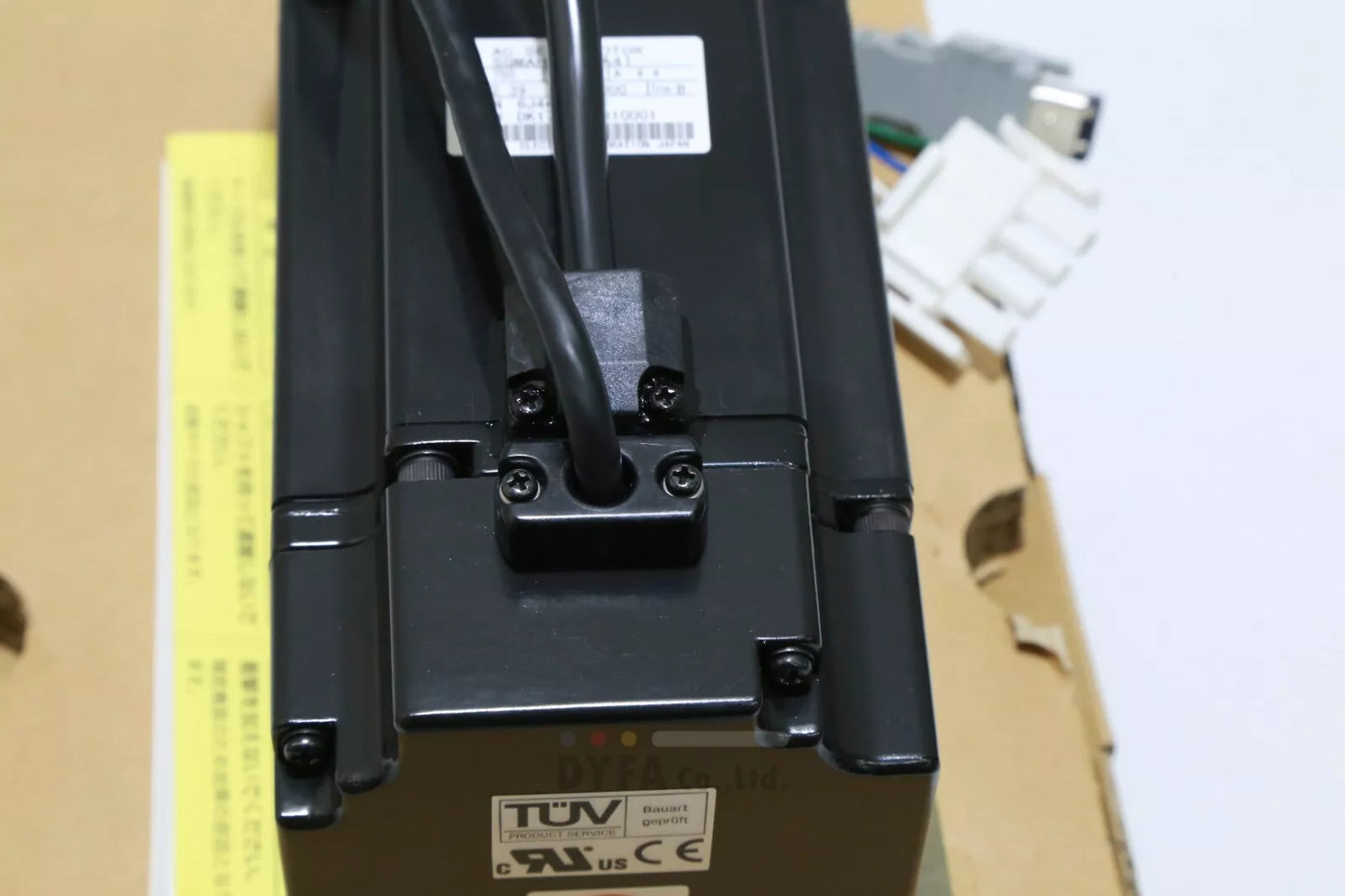 Yaskawa SGMAH-08A1A41 Servo Motor 750W - YASKAWA