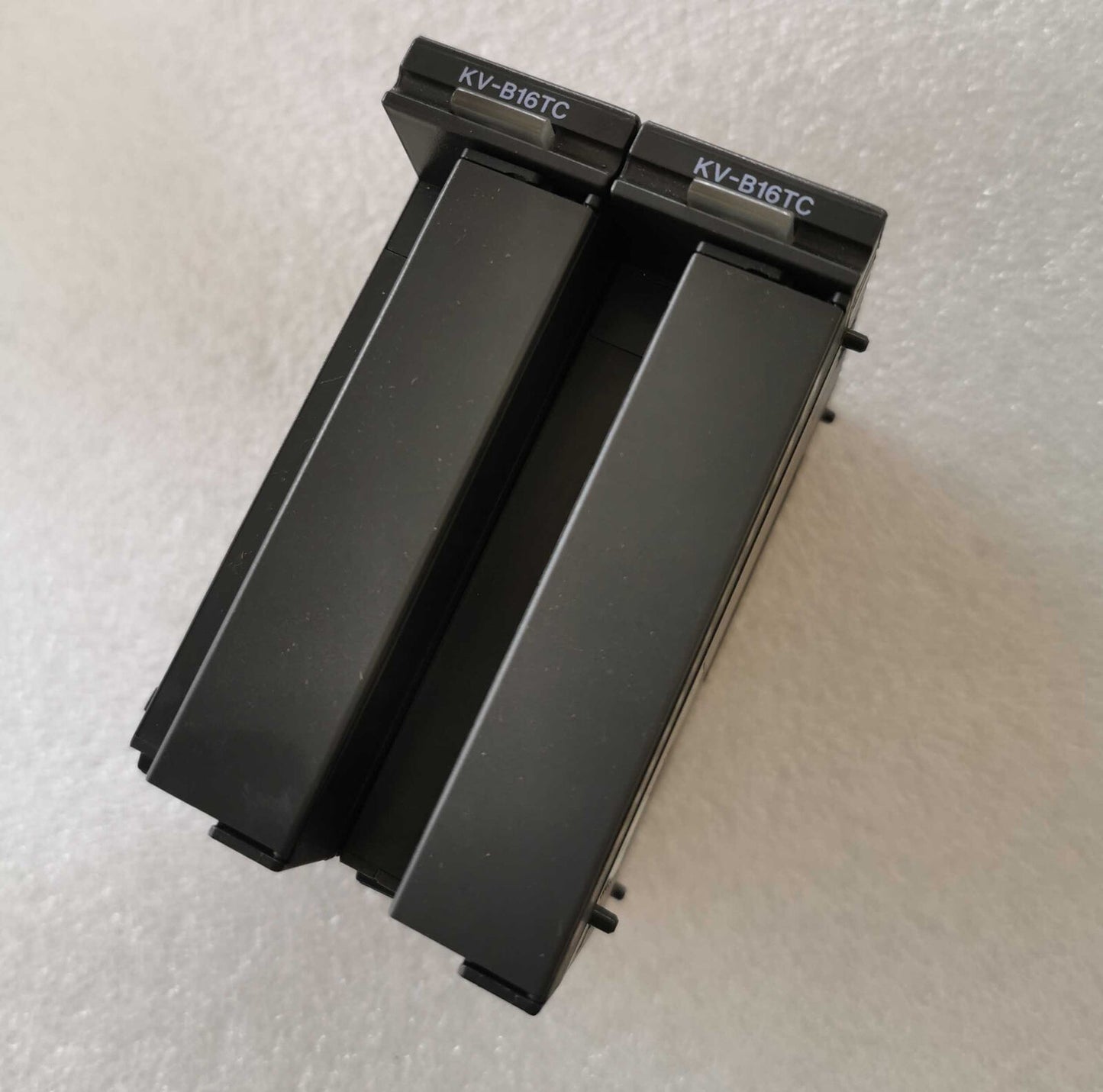 Used Keyence PLC module KV-B16TC tested good condition - KEYENCE