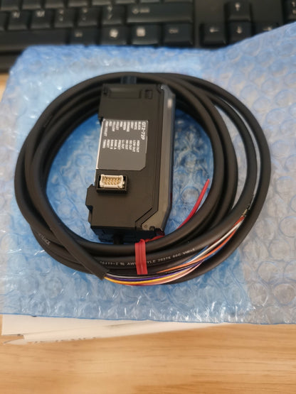 1PCS Keyence GT2-72P GT272P Sensor Amplifier In Box *TT
