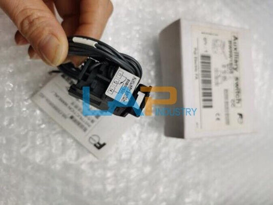 Fujitsu Circuit Breaker Auxiliary Switch BW9W1SG0 3A 250VAC 4A 24VDC - FUJITSU