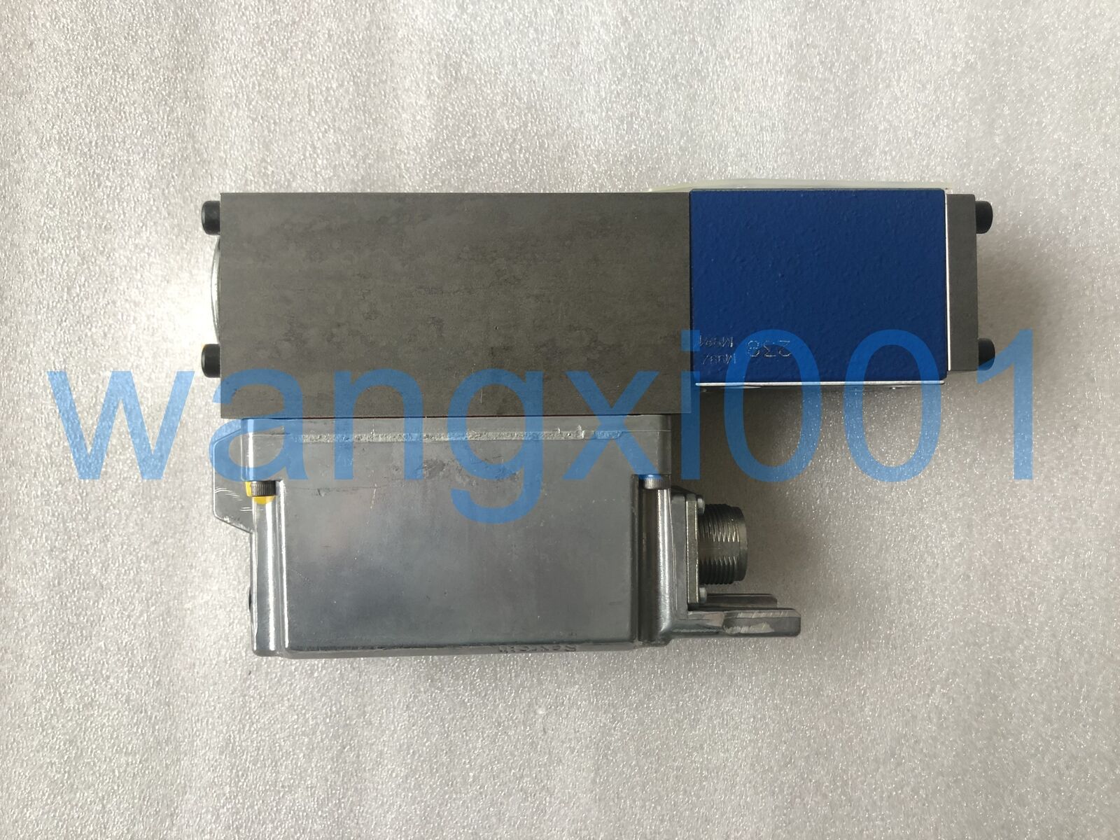new Rexroth 0811404613 4WRPEH 6 C4 B40L-20/G24K0/A1M Proportional valve - REXROTH