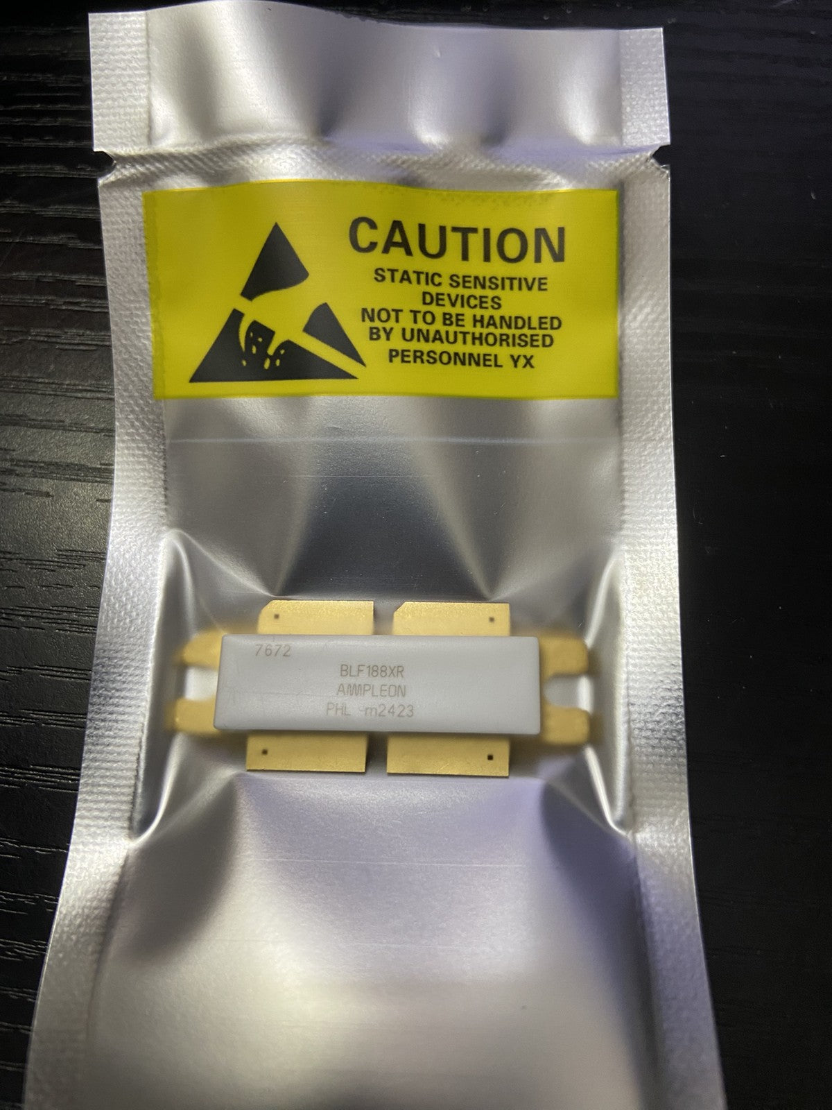 BLF188XR AMPLEON RF Power LDMOS Transistor HF to 600 MHz 1400W