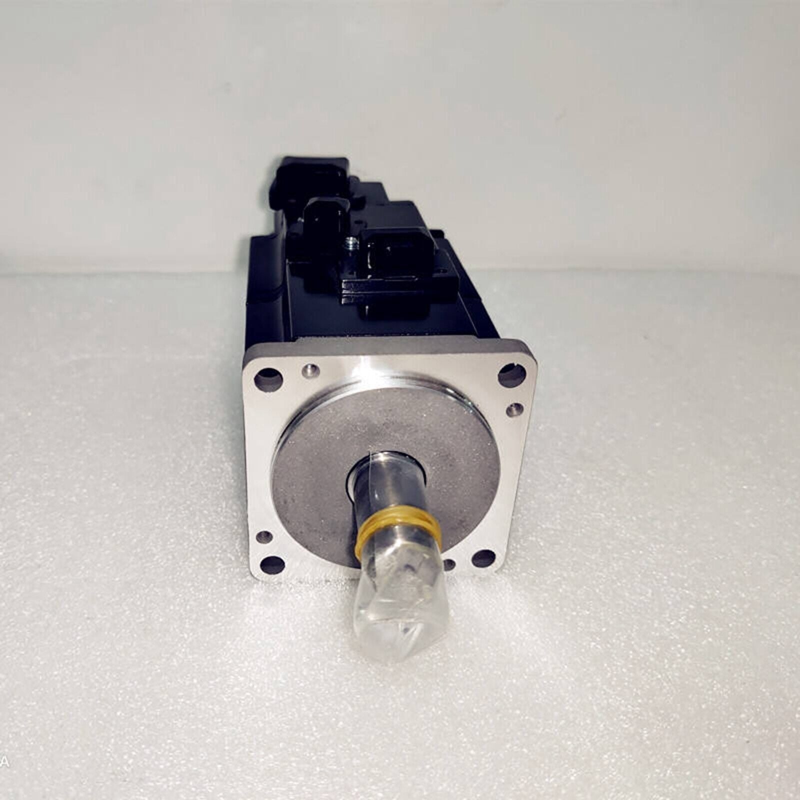MITSUBISHI HF-KP23BK Servo Motor | High Performance Servo Motor | MITSUBISHI Industrial Servo Motors | HF-KP23BK servo motor for industrial applications - MITSUBISHI