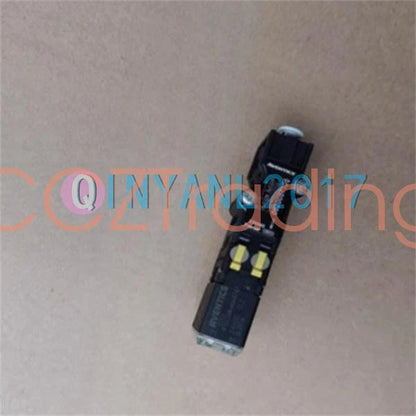 1PC AVENTICS 0820057105 Pneumatic Solenoid Valve