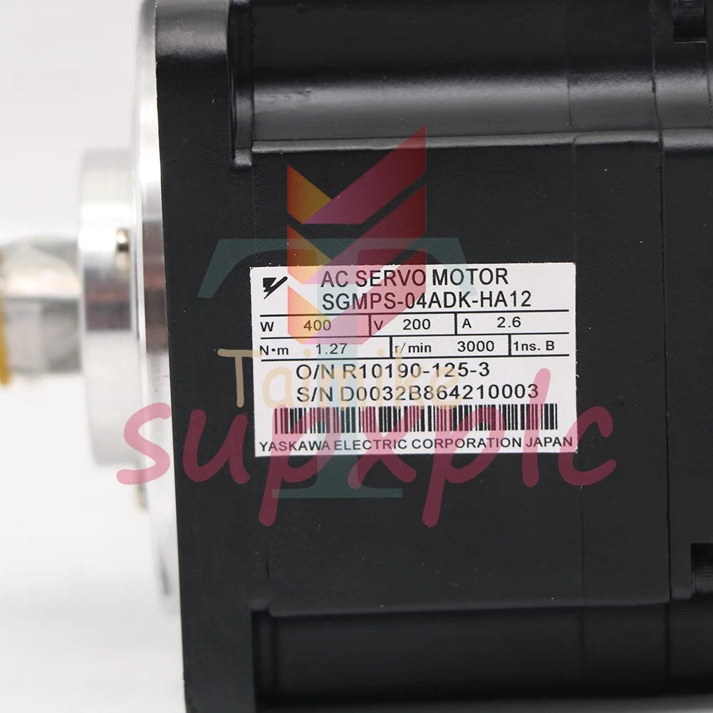 Yaskawa SGMPS-04ADK-HA12 Servo Motor SGMPS04ADKHA12 1PCS