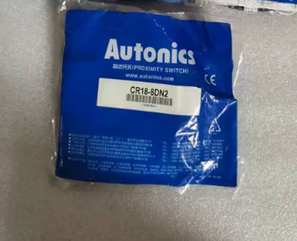 Autonics CR18-8DN2 Capacitive Proximity Sensor
