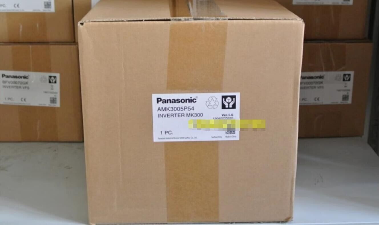 1PC  Panasonic AMK3005P54 Inverter 400V 5.5KW In Box  Free Ship