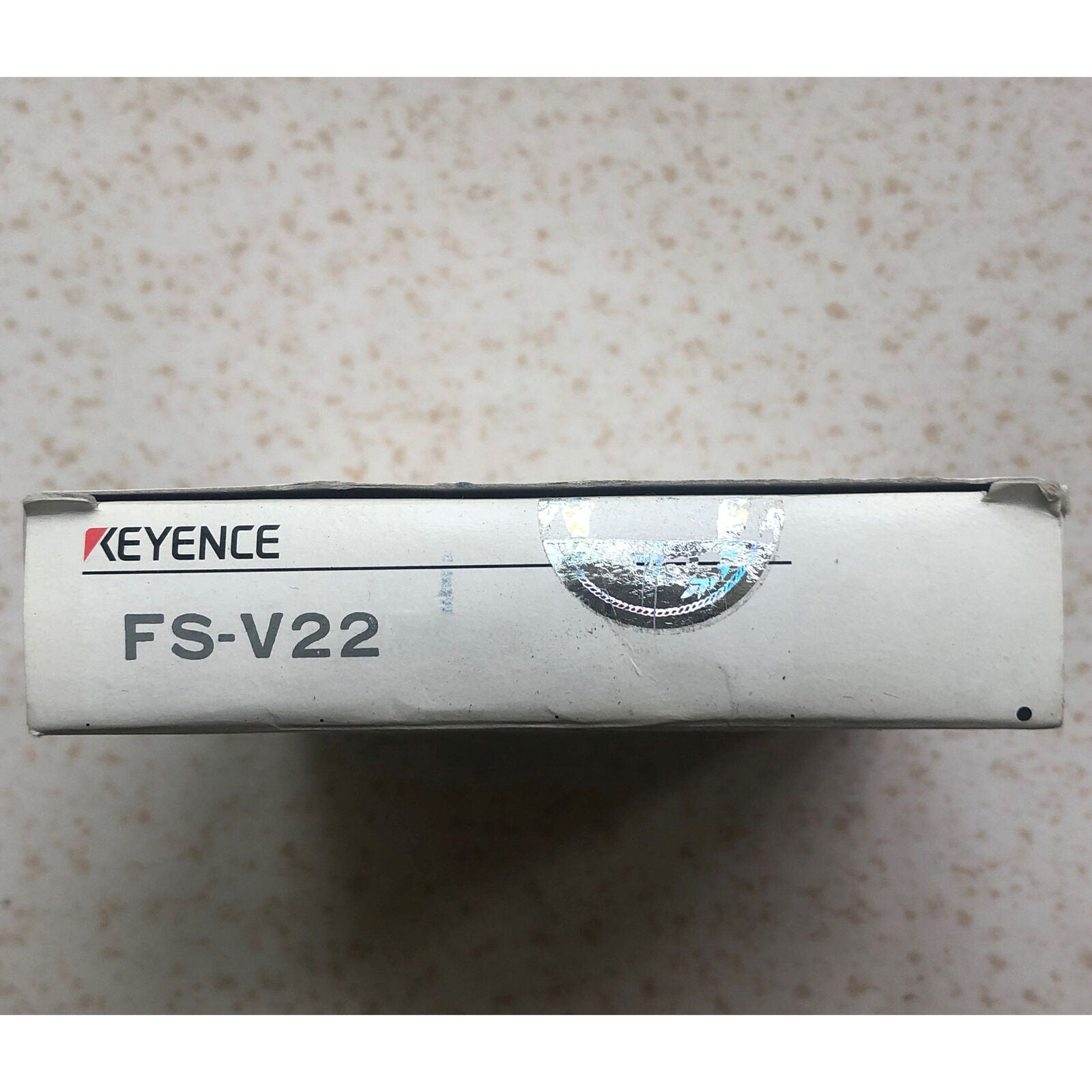 ONE KEYENCE Optical Fiber Amplifier in a Box FS-V22 - ONE KEYENCE