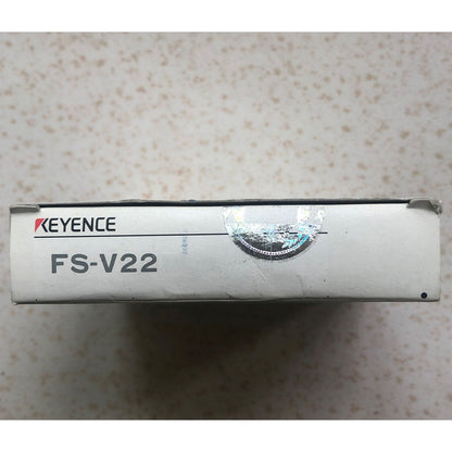 ONE KEYENCE Optical Fiber Amplifier in a Box FS-V22 - ONE KEYENCE