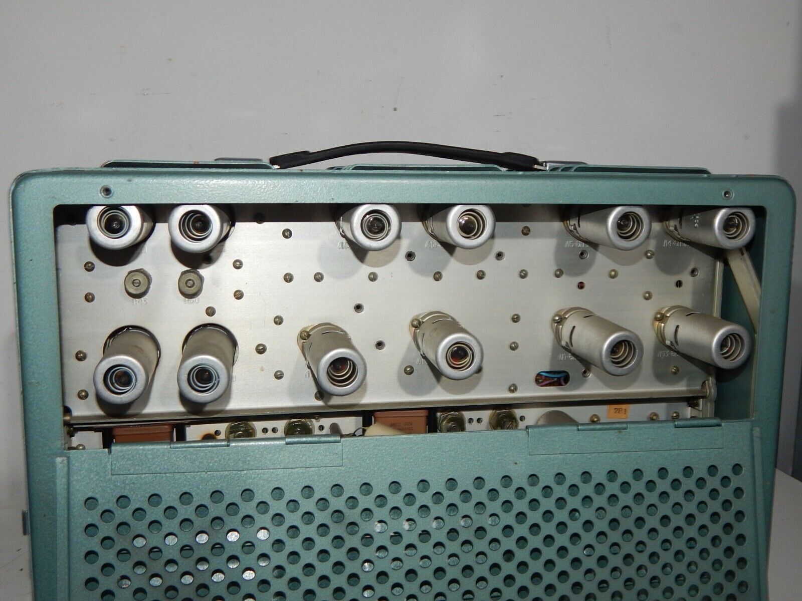 Used Gauge Generator G5-15 Pulse Generator: 40 Hz - 10000 Hz - GAUGE
