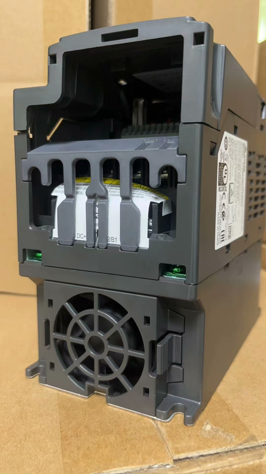 new One Delta VFD45AMS43ANSAA Inverter ping - DELTA
