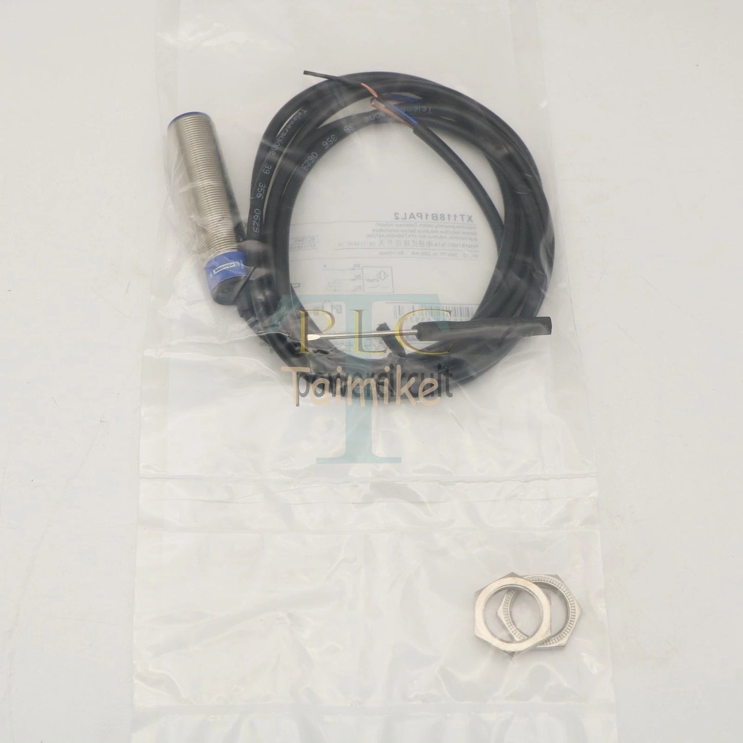 XT118B1PAL2 For Proximity Capacitive Sensor Cyl M18 12~24V Sn 5mm #XP 1PC