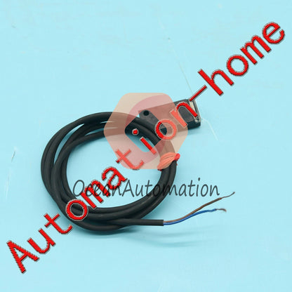 1PC For Panasonic SUNX Photoelectric Sensor GXL-15FUB
