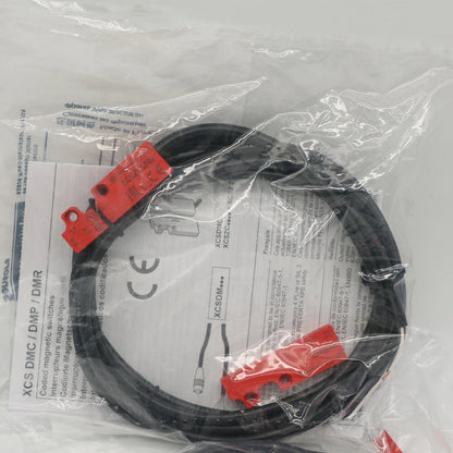 1PCS SND XCSZC5902 Magnetic Safety Switches
