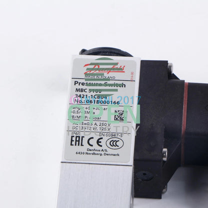1PCS Danfoss 061B000166 pressure switch