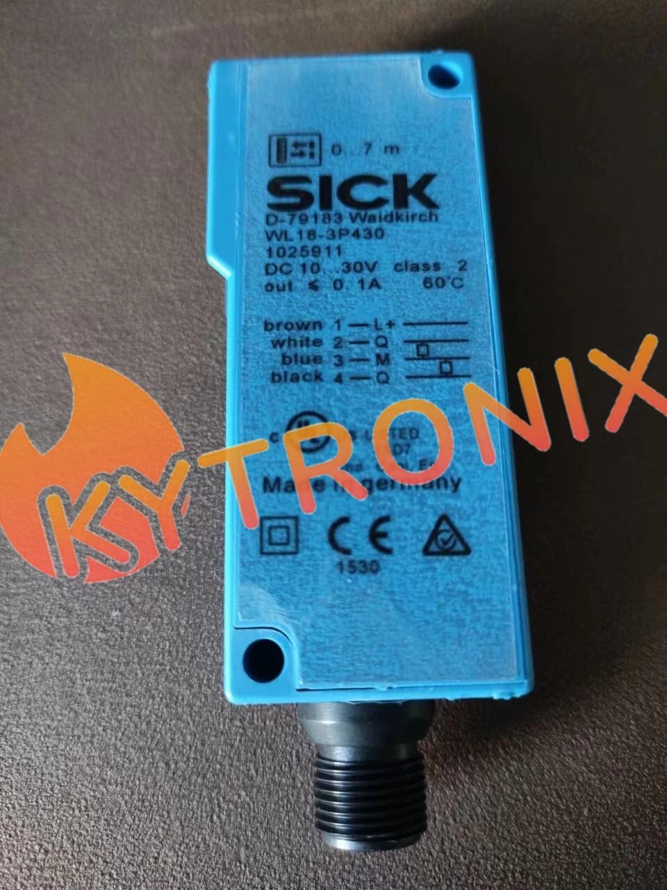 1Pcs SICK 1025911 WL18-3P430 Photoelectric switch sensor