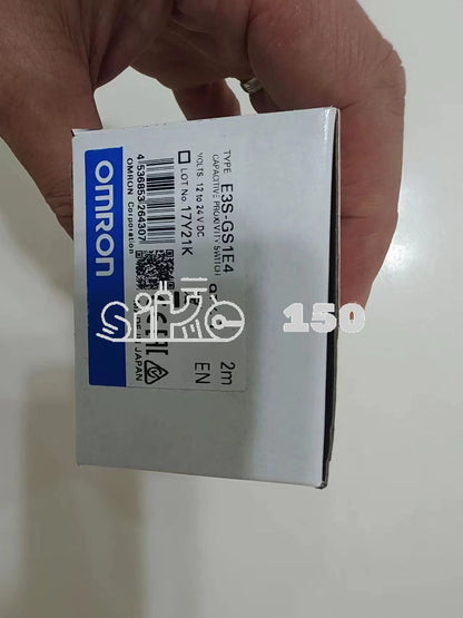 Omron E3S-GS1E4 Photoelectric Sensor 80mA NPN Output 0-10mm - OMRON